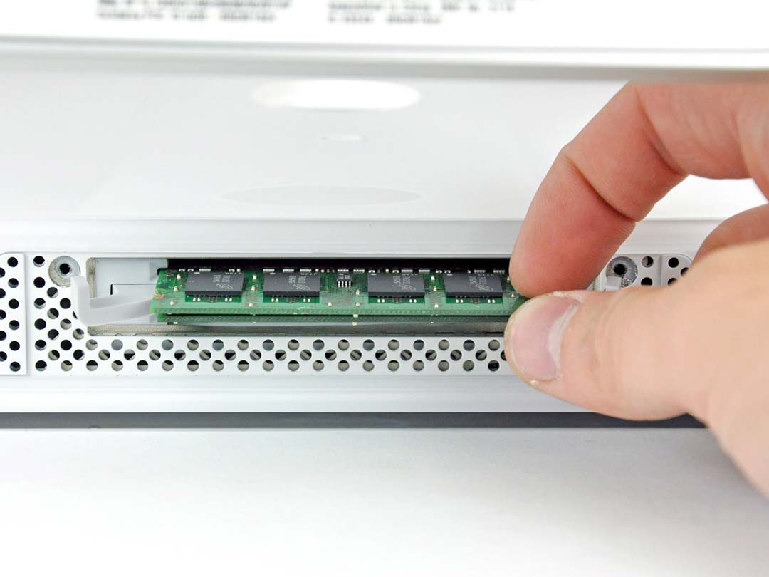 iMac iç yapı ve bellek alanı