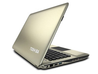Toshiba Satellite E300 (PSE30L-009007)