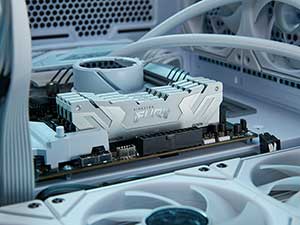 48GB Kit (2x24GB) Kingston FURY Renegade DDR5 8400MHz CUDIMM White